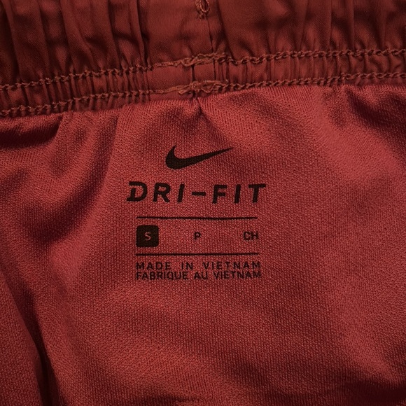 Nike DriFit Running Shorts- Mauve - Picture 3 of 3